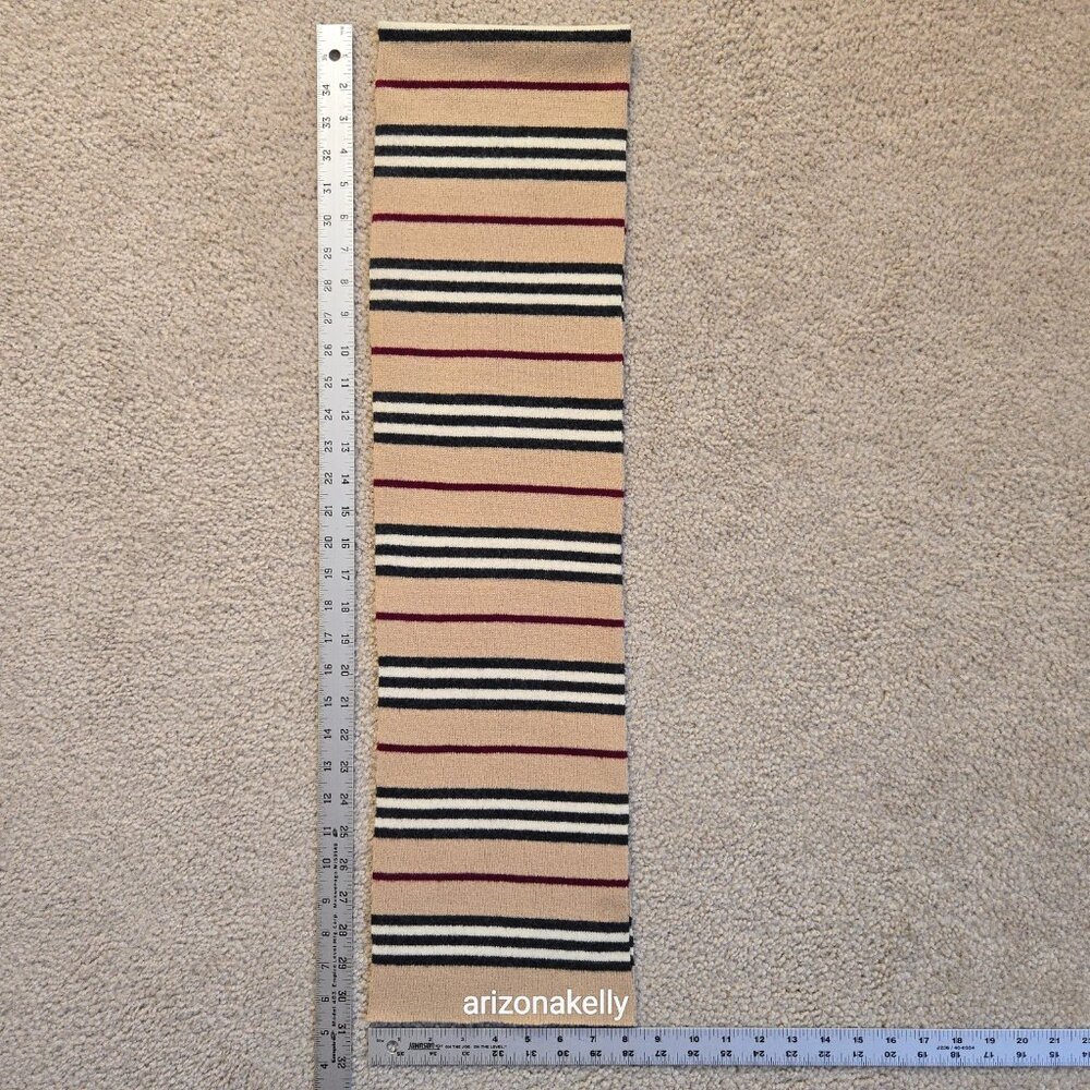 Burberry Rare Vintage KNIT Lambswool Scarf PERFECT - Picture 2 of 11